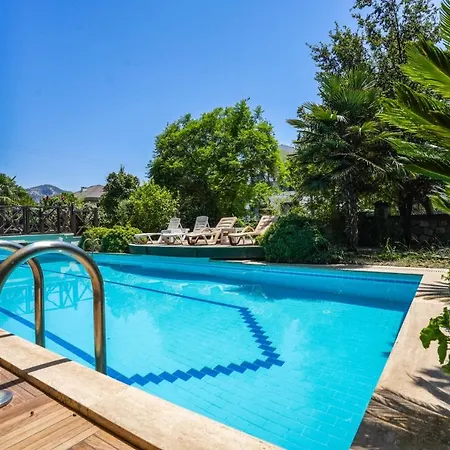 Villa W Pool And Balcony 3 Min To Dalyan River *